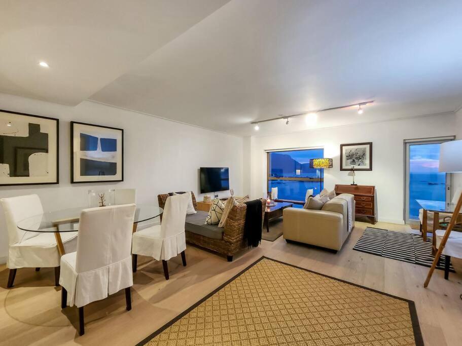 Cozy And Stylish With Exceptional Views! Apartment Cape Town Bagian luar foto