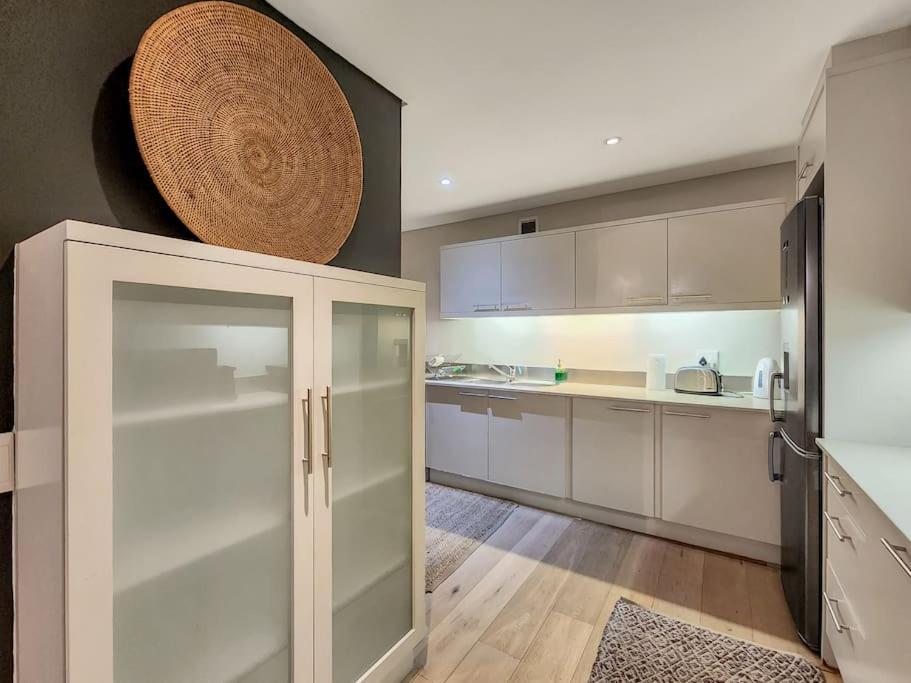 Cozy And Stylish With Exceptional Views! Apartment Cape Town Bagian luar foto